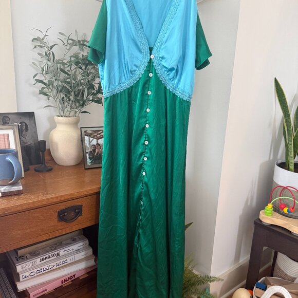 Dressed in Lala “No Risk No Magic” Midi Dress | Green | Women’s - Picture 4 of 5